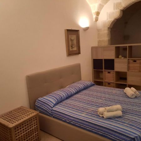 Domus Astra Apartment บรินดิซิ ภายนอก รูปภาพ