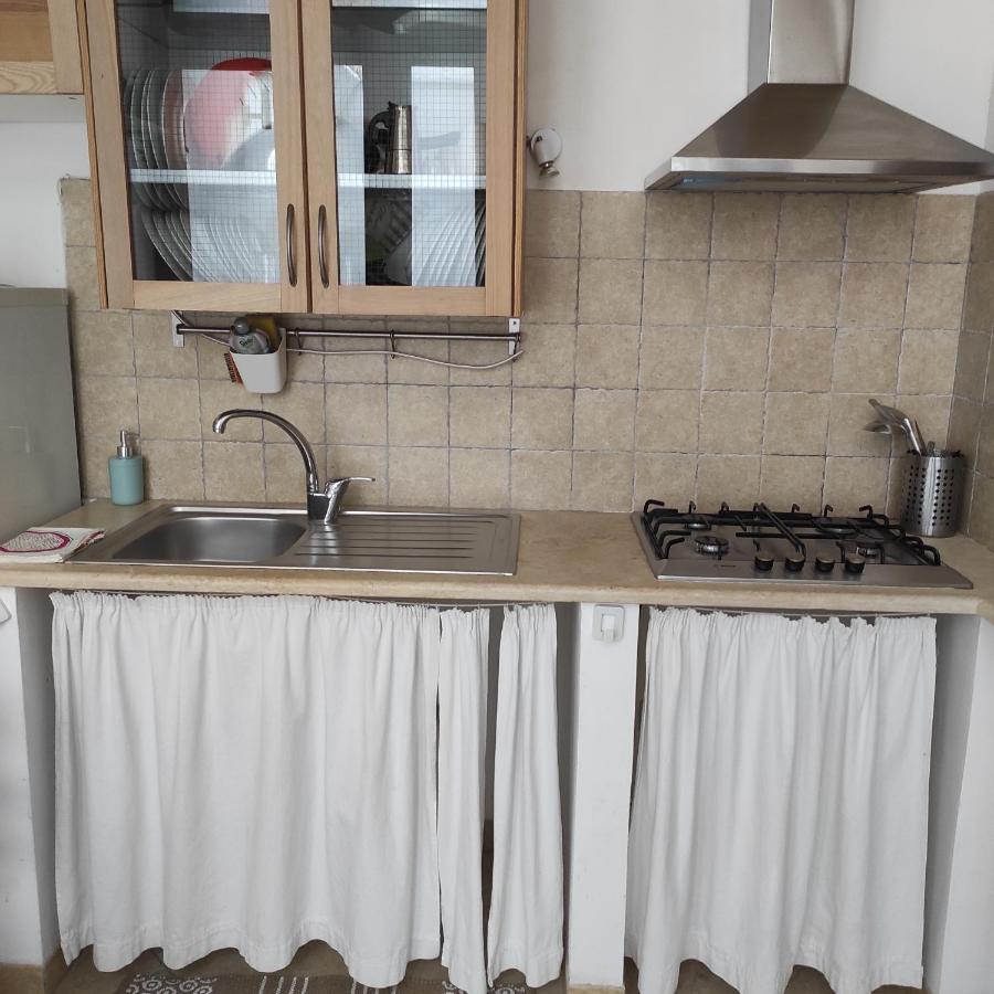 Domus Astra Apartment บรินดิซิ ภายนอก รูปภาพ