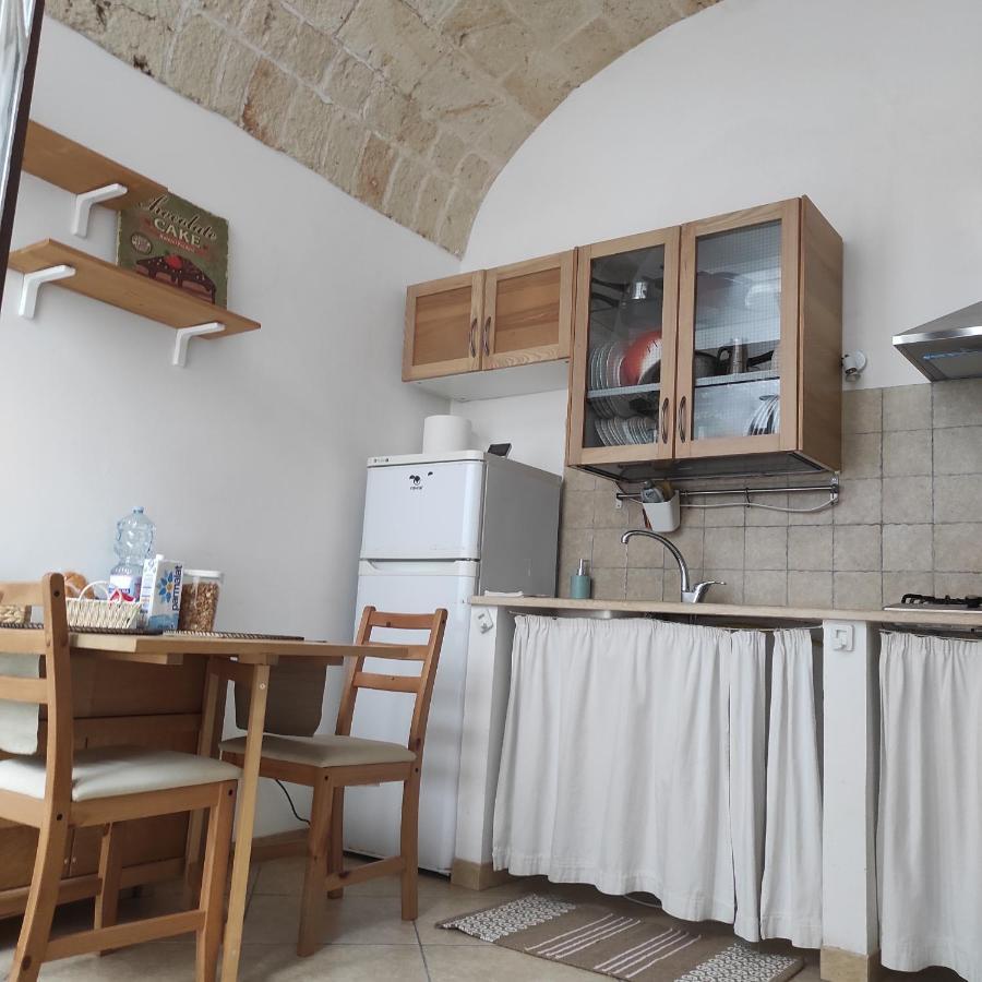 Domus Astra Apartment บรินดิซิ ภายนอก รูปภาพ